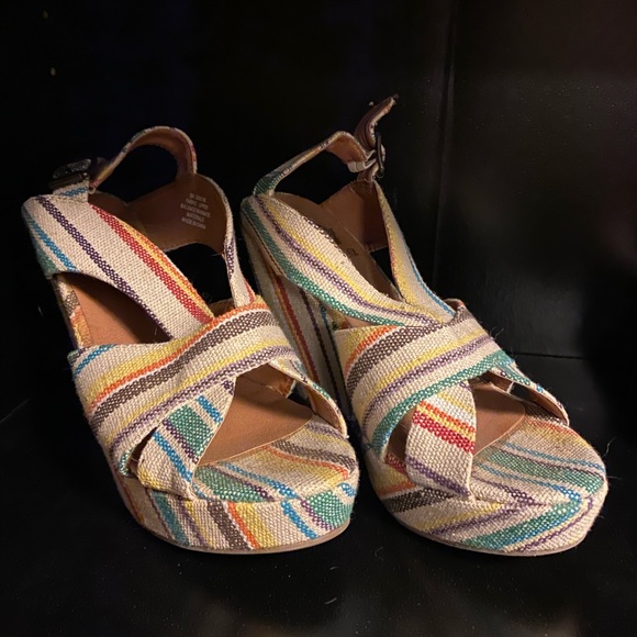 Colorful woman’s wedge - Picture 6 of 7